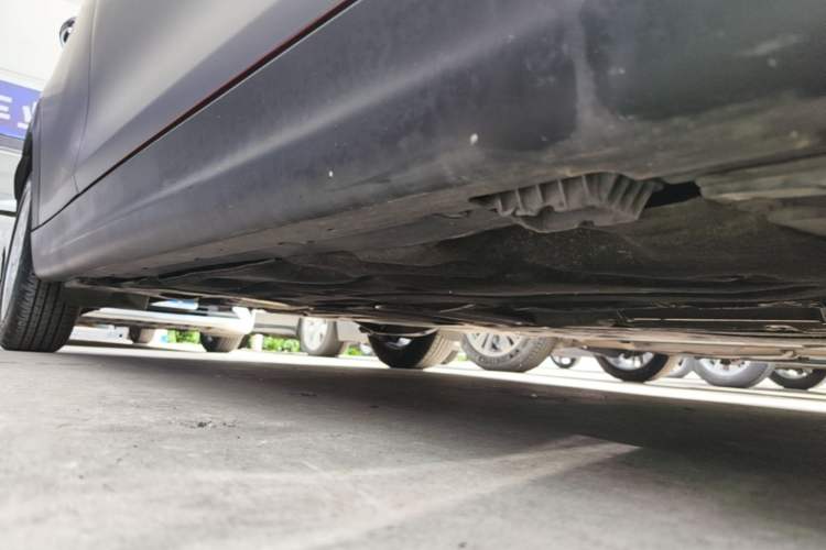 Used MINI 2016 1.2T ONE Five-Door Edition Right Side Sill
