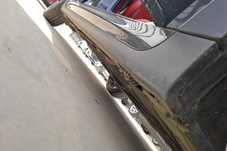 Used MINI 2016 2.0T COOPER S Performance Edition Five-Door Version Right Side Sill