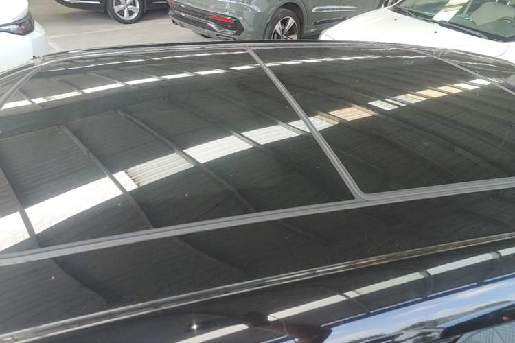 Used MINI 2016 1.5T COOPER Pioneer Edition Five-Door Model Roof
