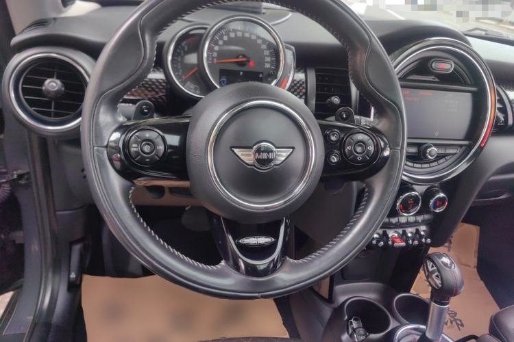 Used MINI 2016 2.0T COOPER S Pioneer Edition Steering Wheel