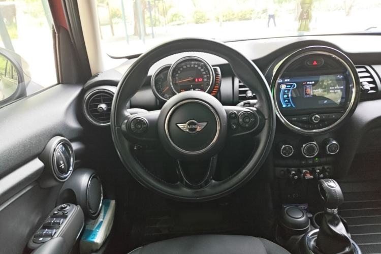 Used MINI 2016 1.2T ONE Pioneer Edition Five-Door Version Steering Wheel