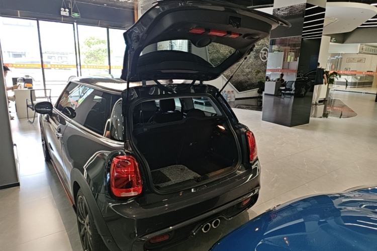 Used MINI 2016 2.0T COOPER S Trunk