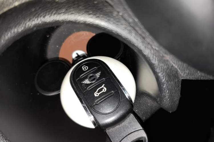 Used MINI 2016 1.5T COOPER Vehicle Key