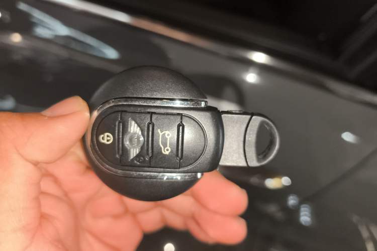 Used MINI 2016 1.2T ONE Five-Door Edition Vehicle Key