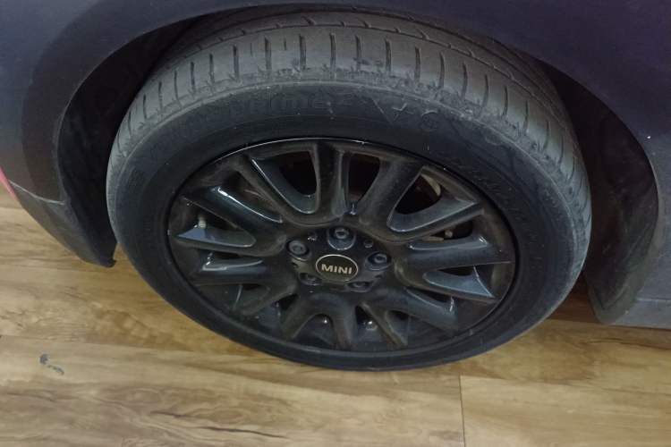Used MINI 2016 1.5T COOPER Five-Door Edition Exterior 4