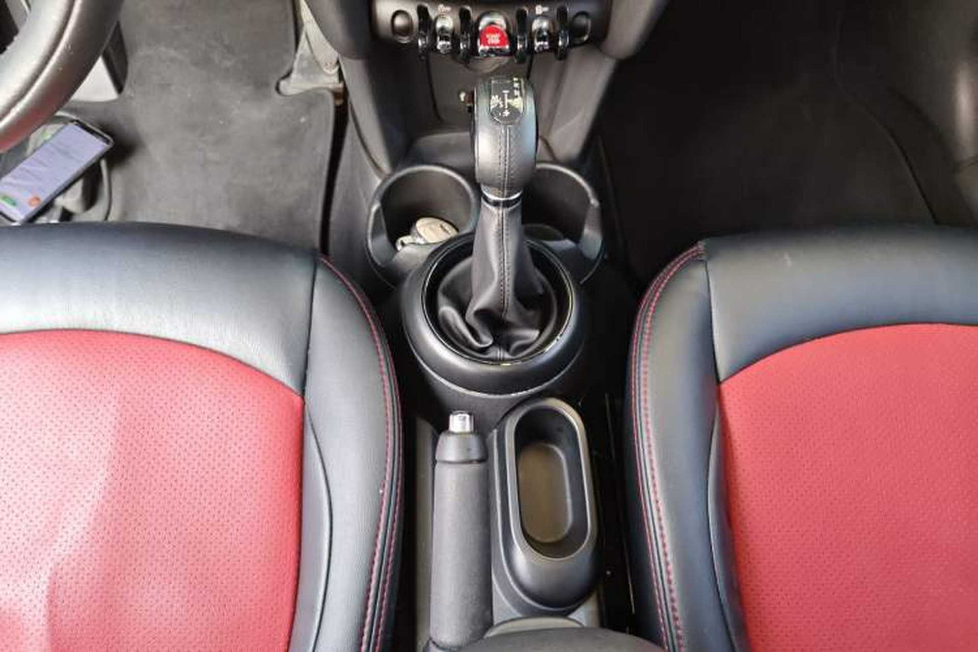 Used MINI 2016 1.2T ONE Five-Door Edition Gear Lever