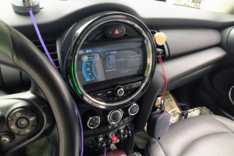 Used MINI 2016 1.2T ONE Audio And AC Panel