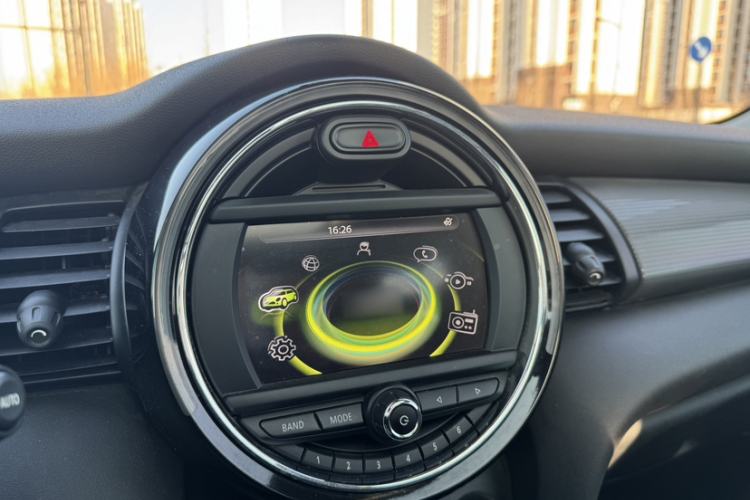 Used MINI 2016 1.5T COOPER Audio And AC Panel