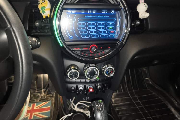 Used MINI 2016 1.2T ONE Pioneer Edition Audio And AC Panel