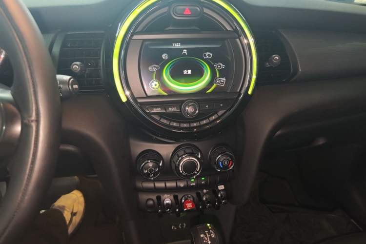 Used MINI 2016 1.5T COOPER Audio And AC Panel