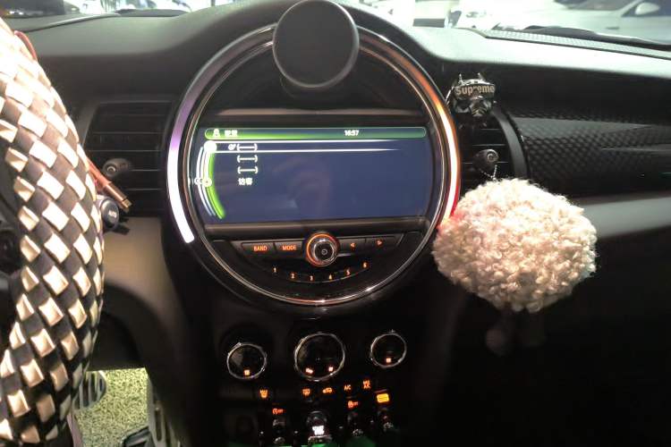 Used MINI 2016 2.0T COOPER S Audio And AC Panel