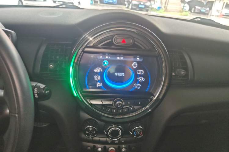 Used MINI 2016 1.2T ONE Pioneer Edition Audio And AC Panel