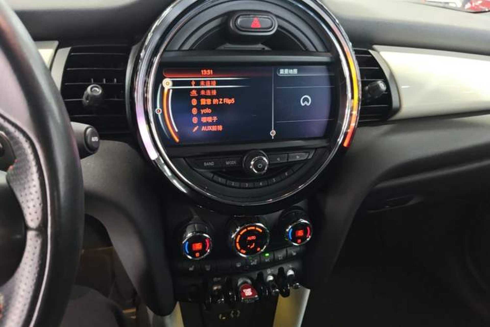 Used MINI 2016 2.0T COOPER S CABRIO Audio And AC Panel