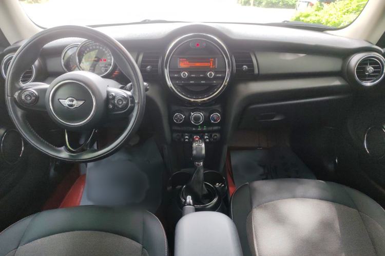 Used MINI 2016 1.2T ONE Pioneer Edition Center Console
