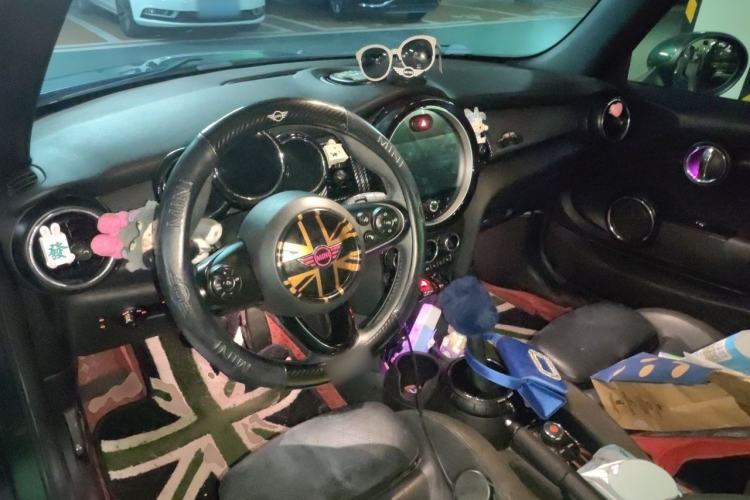 Used MINI 2016 1.5T COOPER CABRIO Center Console