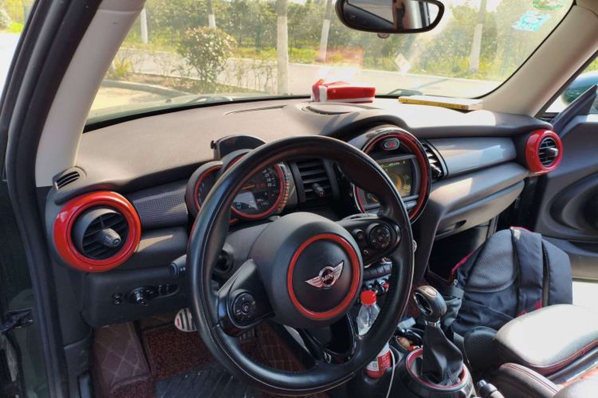 Used MINI 2016 1.5T COOPER Center Console