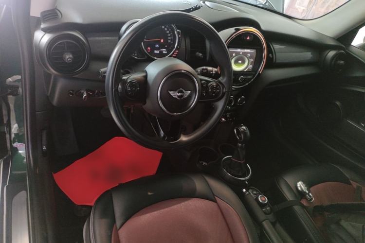 Used MINI 2016 1.5T COOPER Center Console