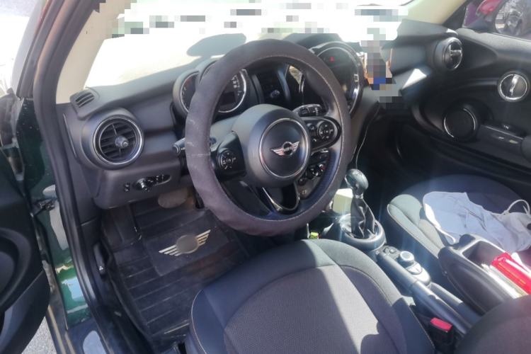 Used MINI 2016 1.2T ONE Pioneer Edition Center Console