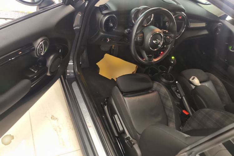 Used MINI 2016 2.0T COOPER S Driver Seat