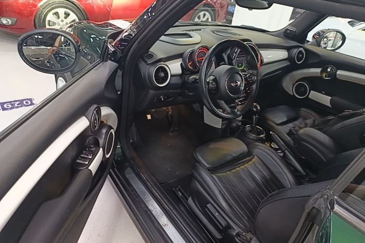 Used MINI 2016 2.0T COOPER S CABRIO Driver Seat