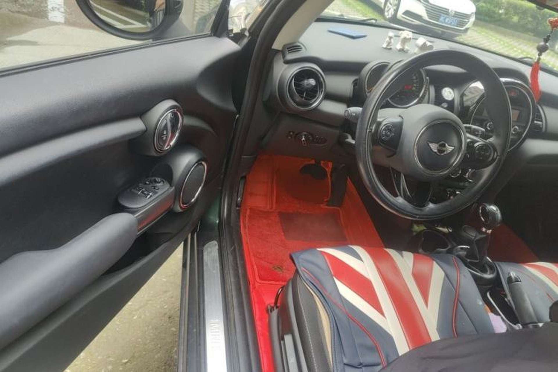Used MINI 2016 1.2T ONE Pioneer Edition Driver Seat