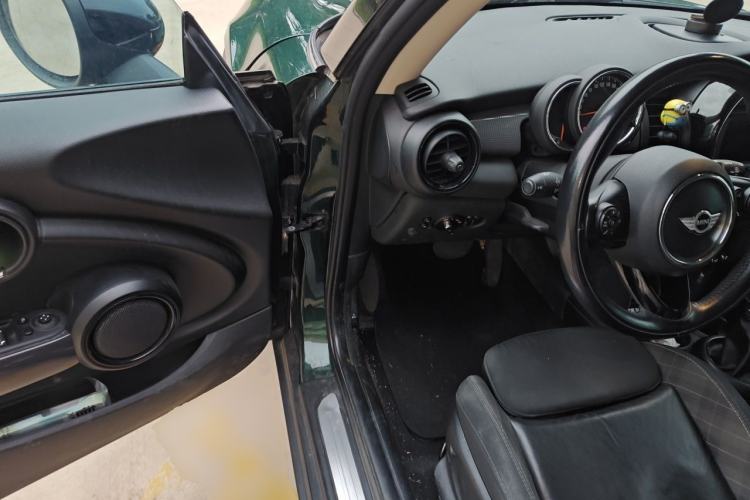 Used MINI 2016 1.5T COOPER Driver Seat