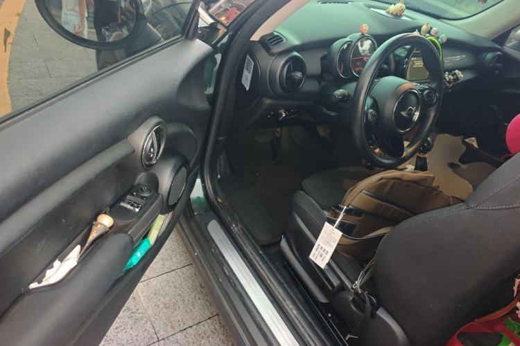 Used MINI 2016 1.5T COOPER Driver Seat