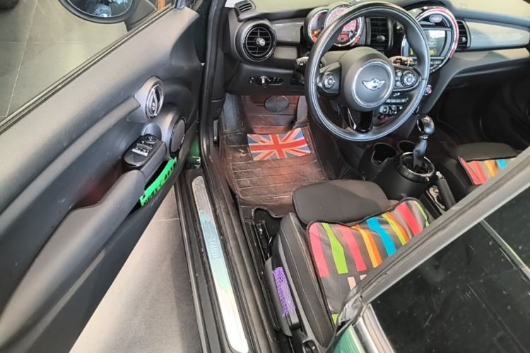 Used MINI 2016 1.5T COOPER Driver Seat