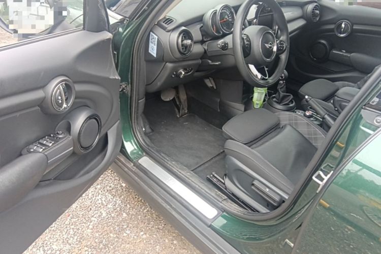 Used MINI 2016 1.5T COOPER Five-Door Edition Driver Seat