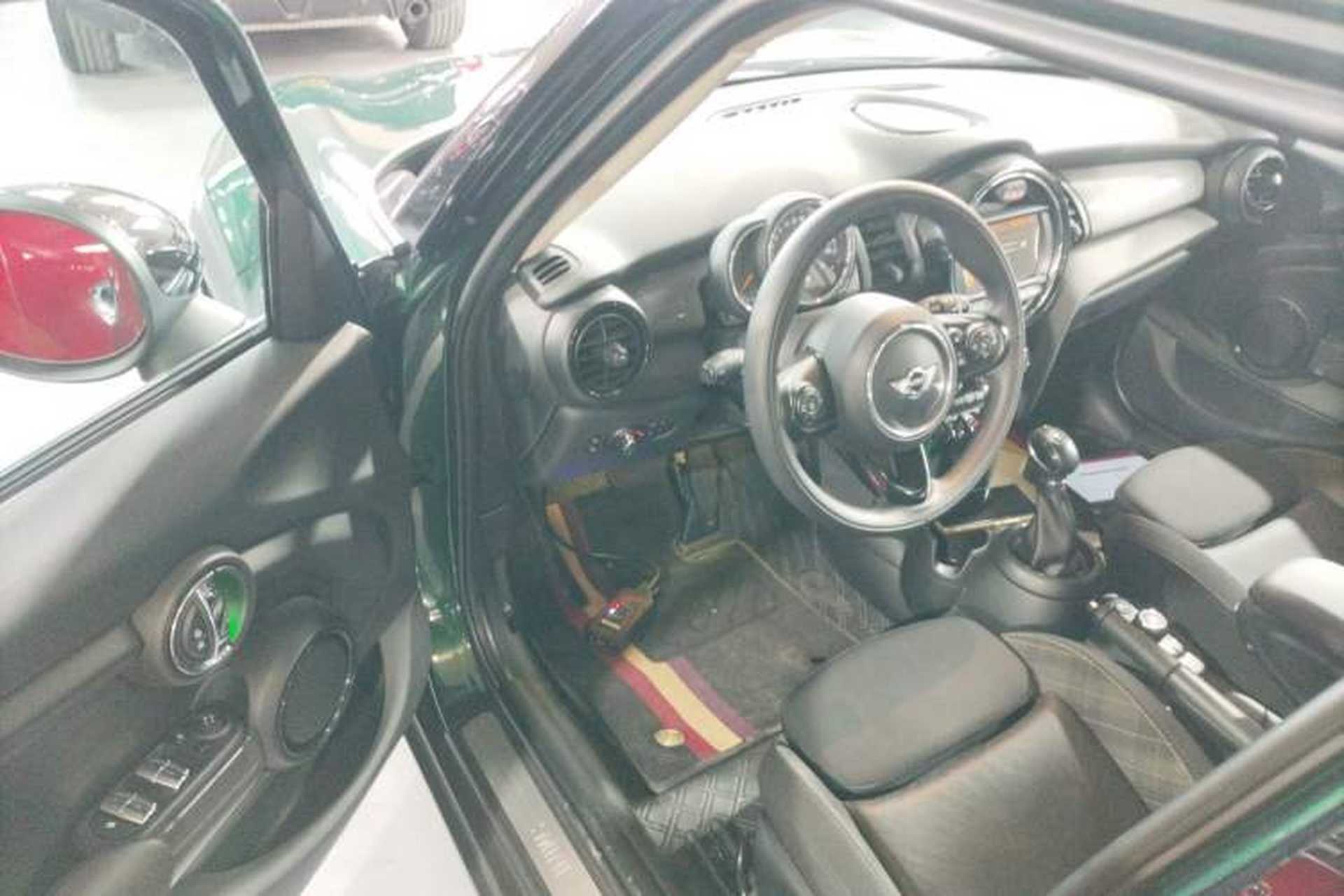Used MINI 2016 1.5T COOPER Five-Door Edition Driver Seat