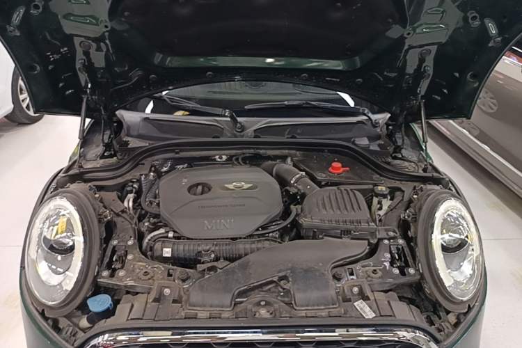 Used MINI 2016 2.0T COOPER S CABRIO Engine Bay