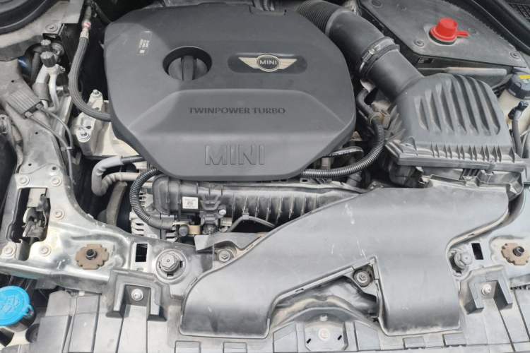 Used MINI 2016 1.2T ONE Pioneer Edition Engine Bay