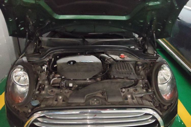 Used MINI 2016 1.5T COOPER Five-Door Edition Engine Bay