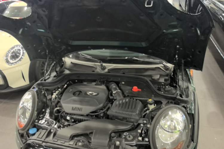 Used MINI 2016 1.5T COOPER Engine Bay