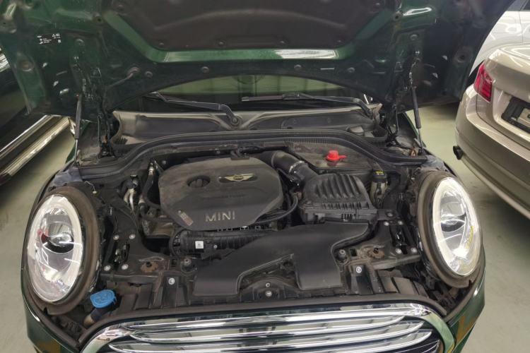 Used MINI 2016 1.5T COOPER Avant-Garde Engine Bay