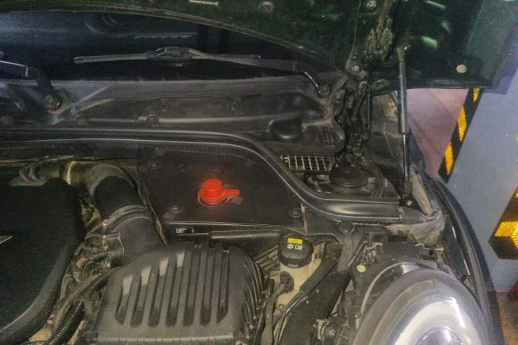 Used MINI 2016 1.5T COOPER Performance Edition Engine Bay Left