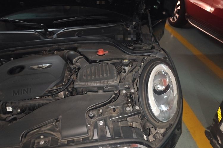 Used MINI 2016 1.5T COOPER Pioneer Edition Five-Door Model Engine Bay Left