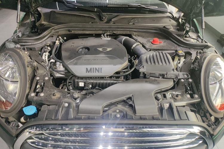 Used MINI 2016 1.2T ONE Pioneer Edition Five-Door Version Engine Bay