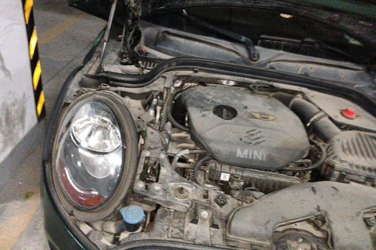 Used MINI 2016 1.2T ONE Five-Door Edition Engine Bay Right