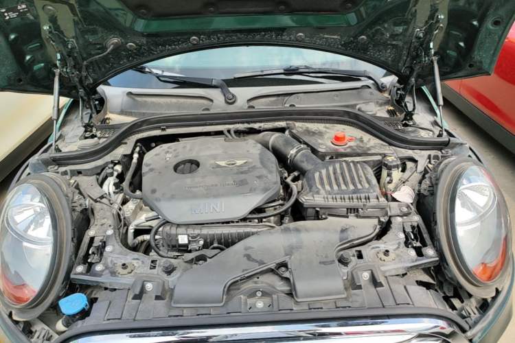 Used MINI 2016 1.2T ONE Pioneer Edition Engine Bay