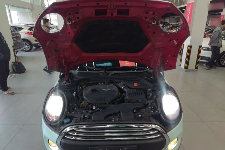 Used MINI 2016 1.2T ONE Pioneer Edition Five-Door Version Engine Bay