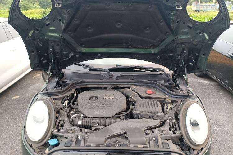 Used MINI 2016 2.0T COOPER S Engine Bay