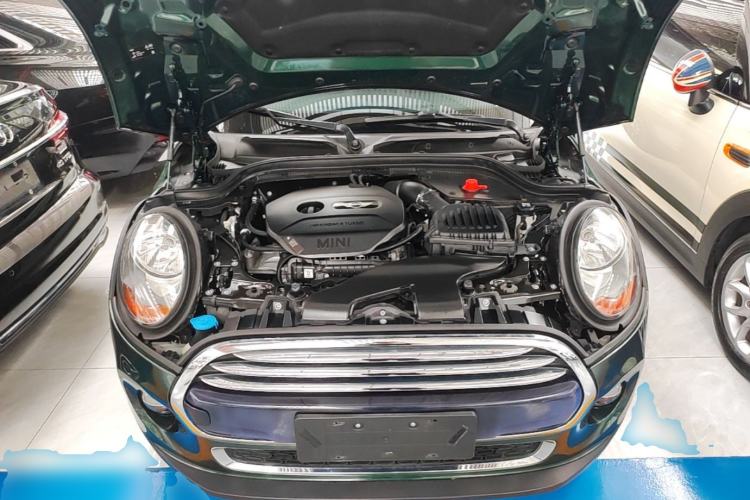 Used MINI 2016 1.5T COOPER Five-Door Edition Engine Bay
