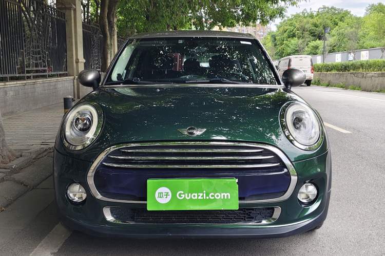 Used MINI 2016 1.5T COOPER SEVEN Five-Door Edition Exterior 1