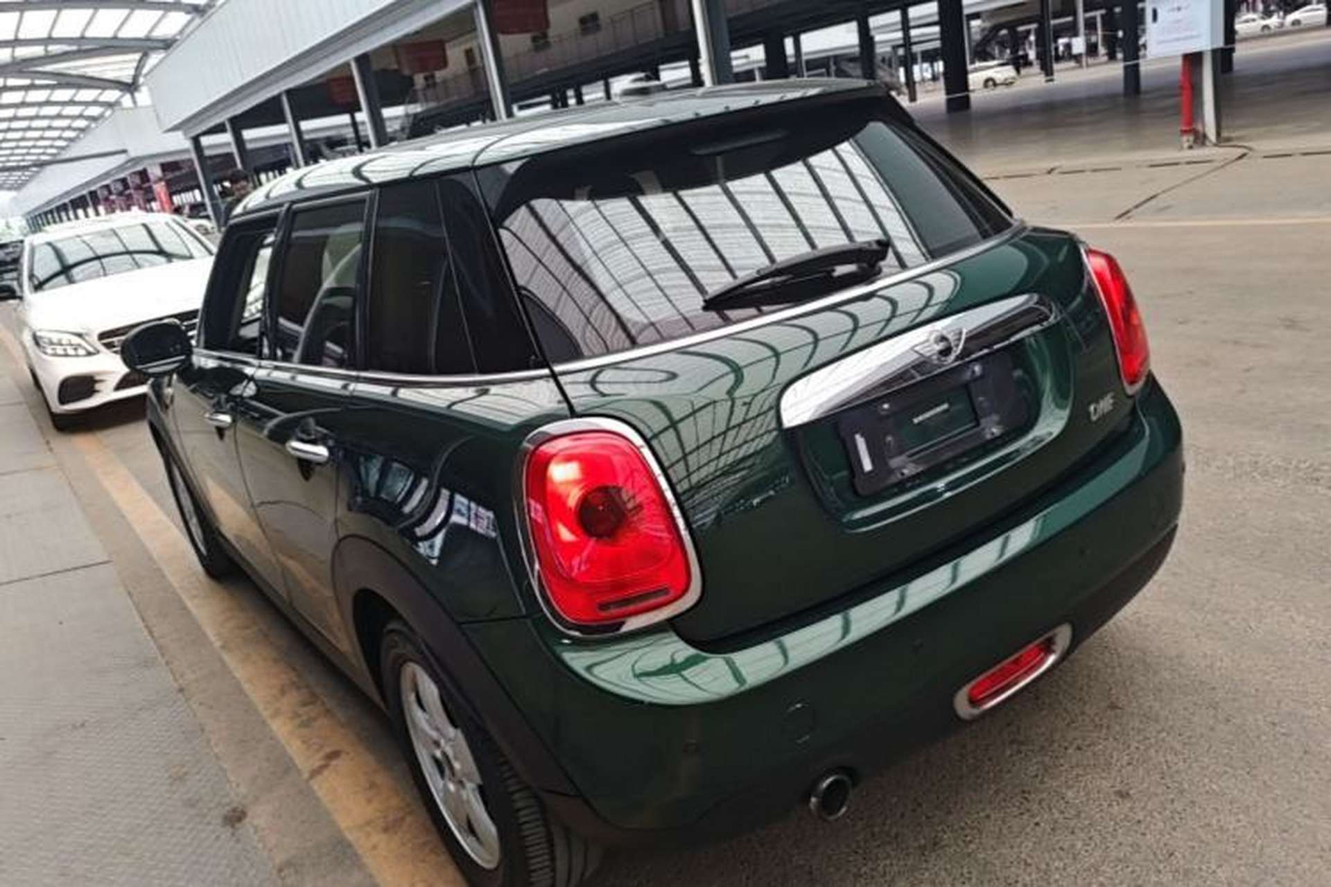 Used MINI 2016 1.2T ONE Five-Door Edition Exterior 2
