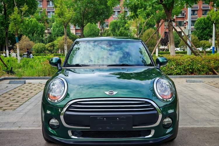 Used MINI 2016 1.2T ONE Pioneer Edition Five-Door Version Exterior 2