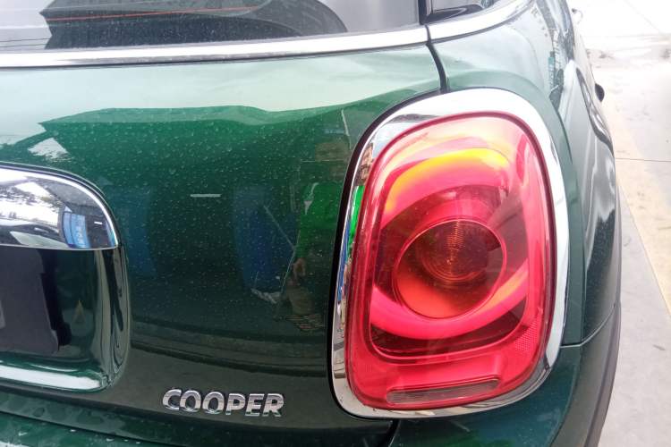 Used MINI 2016 1.5T COOPER Exterior 3