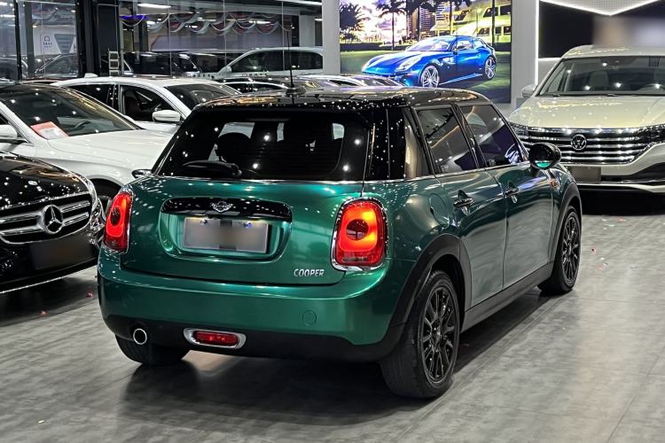 Used MINI 2016 1.5T COOPER Five-Door Edition Exterior 3