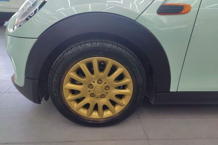 Used MINI 2016 1.2T ONE Pioneer Edition Five-Door Version Exterior 3