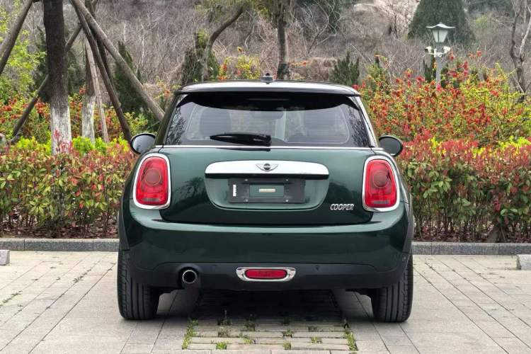 Used MINI 2016 1.5T COOPER Avant-Garde Exterior 5